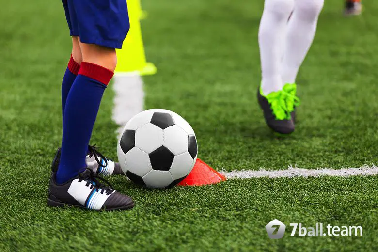 Kèo phạt góc là gì? Cách soi kèo phạt góc dễ dàng cùng 7ball 8 Kèo phạt góc có tính bù giờ không